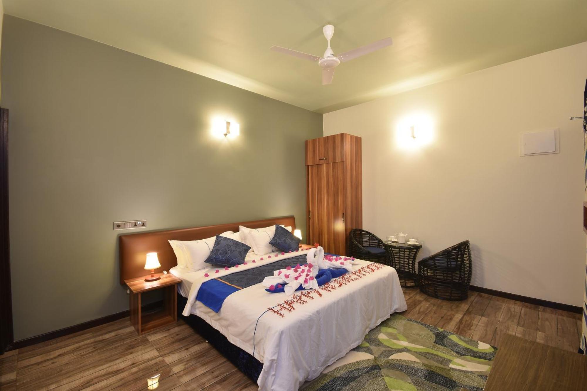 Island Home Inn Ukulhas Екстериор снимка