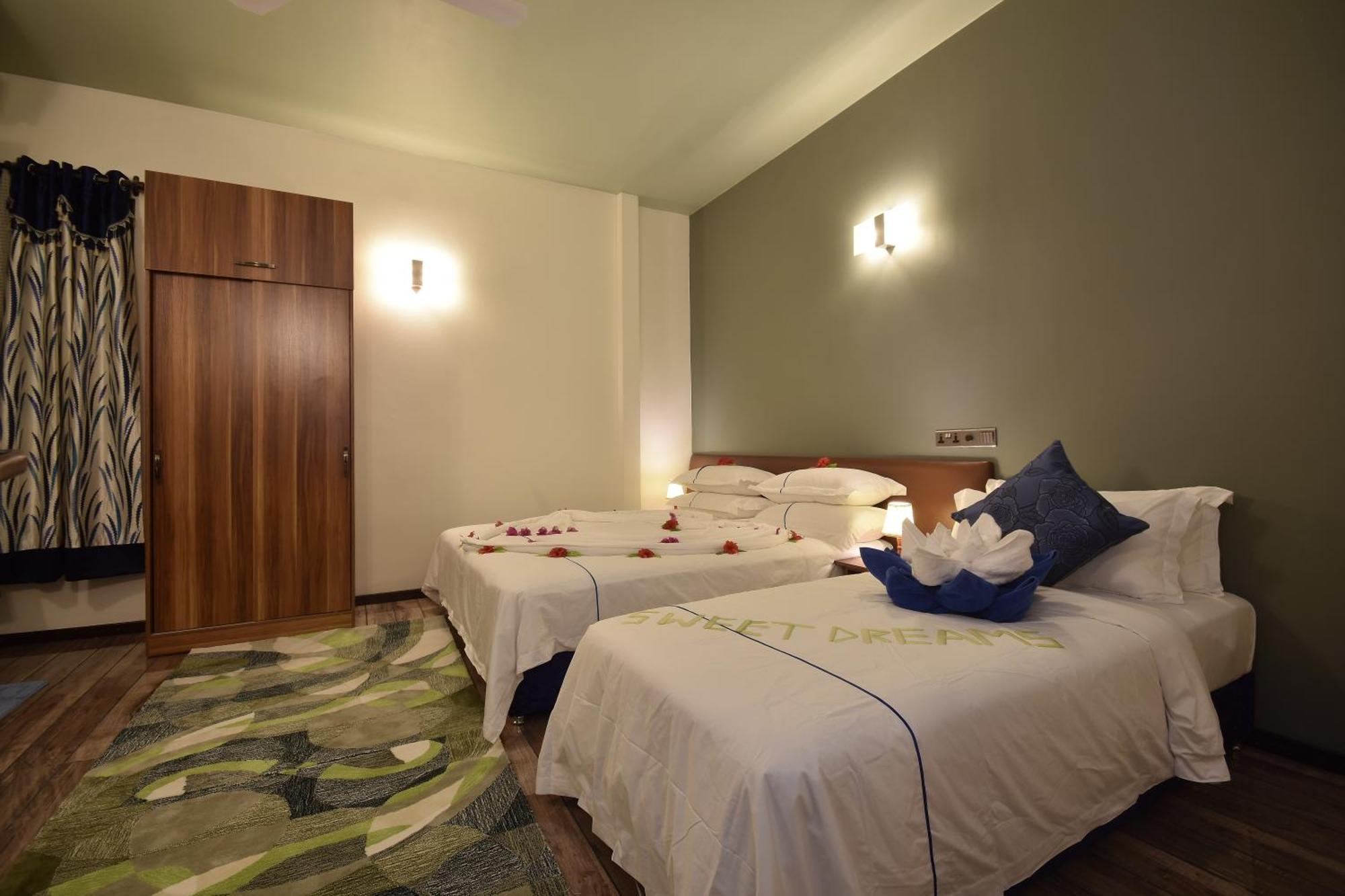 Island Home Inn Ukulhas Екстериор снимка