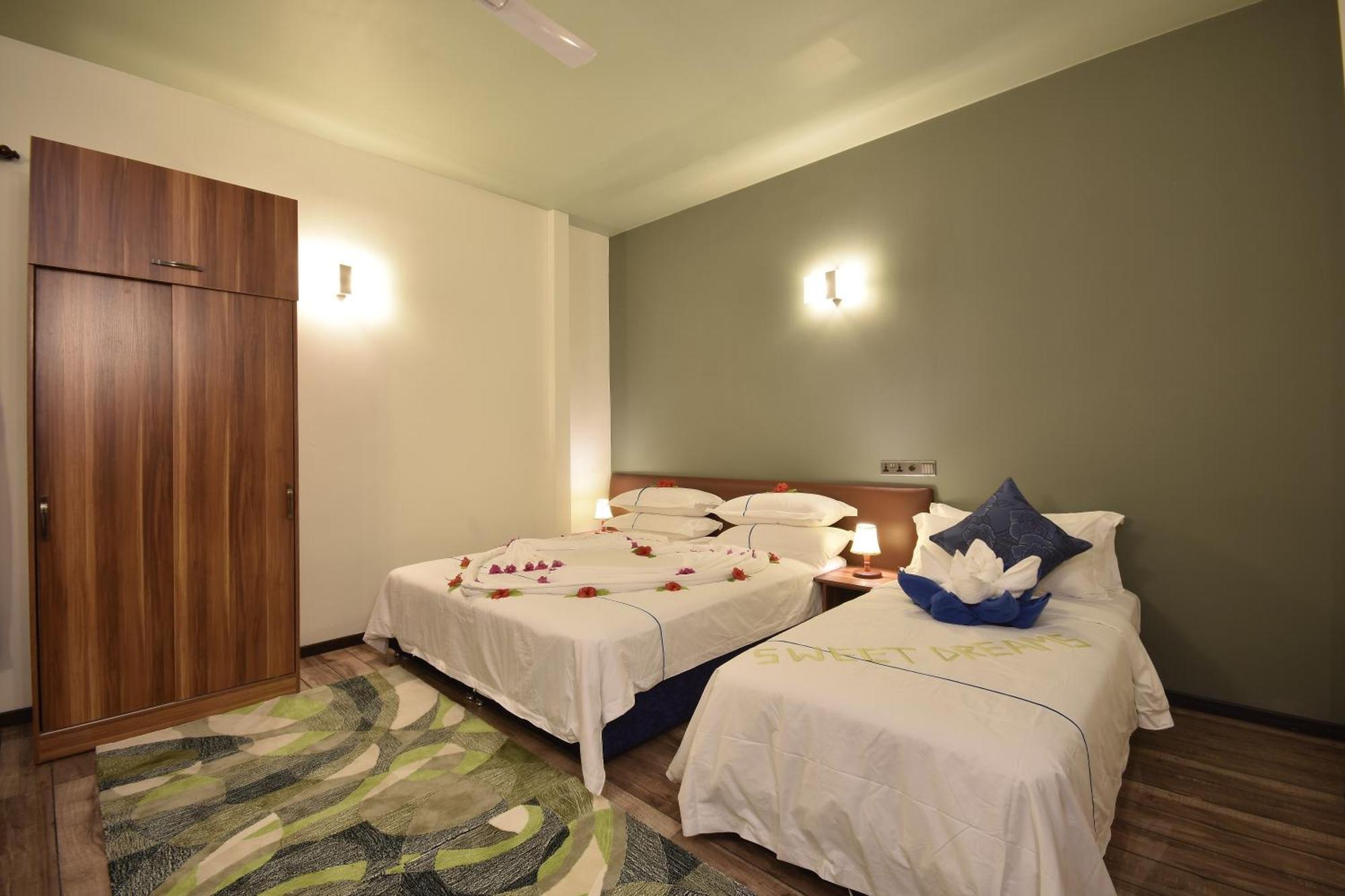 Island Home Inn Ukulhas Екстериор снимка