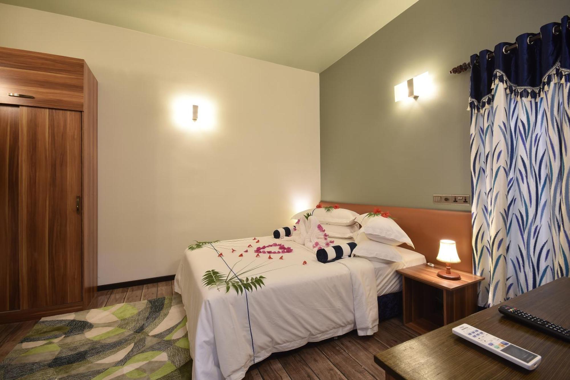 Island Home Inn Ukulhas Екстериор снимка