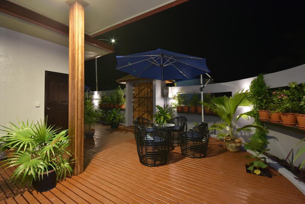 Island Home Inn Ukulhas Екстериор снимка