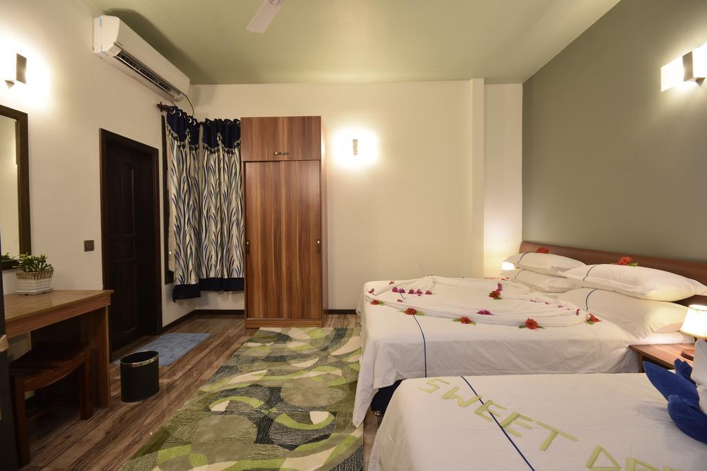 Island Home Inn Ukulhas Екстериор снимка